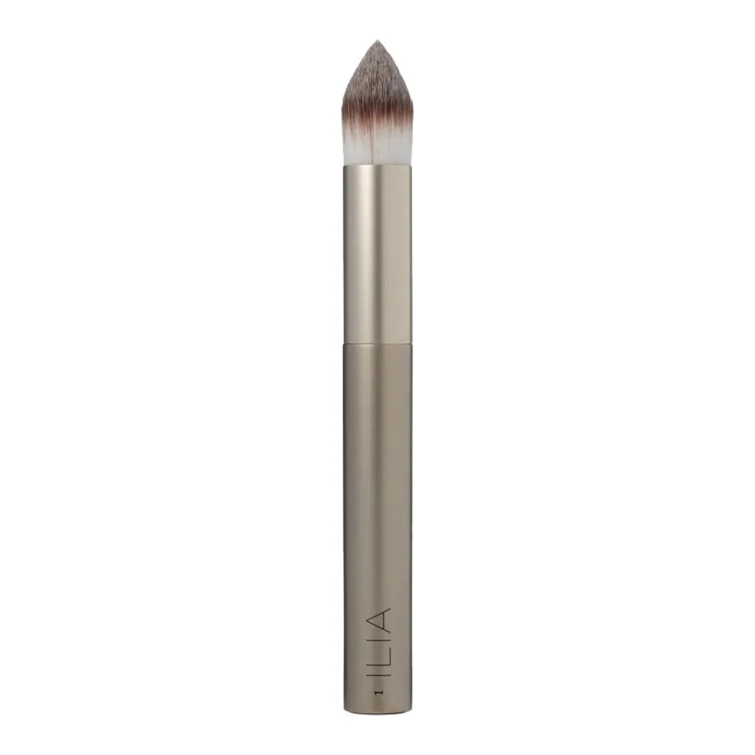 Ilia Foundation Brush