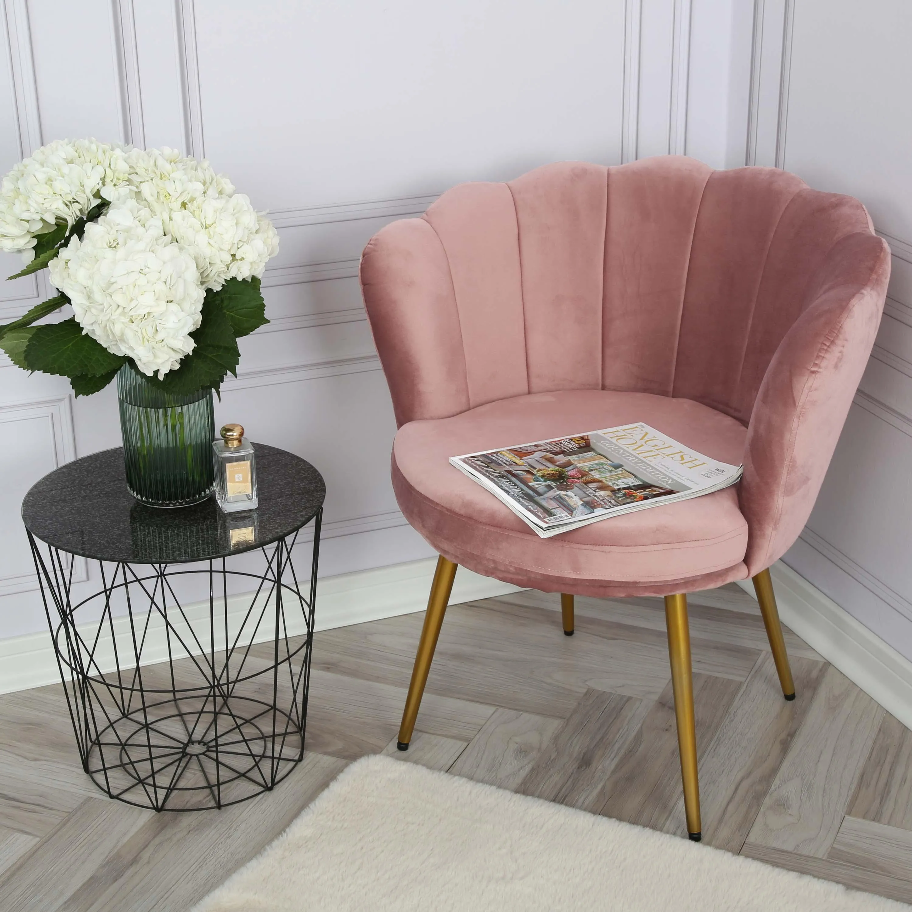 Outlet - Flora Accent Chair - Scalloped - Blush Pink
