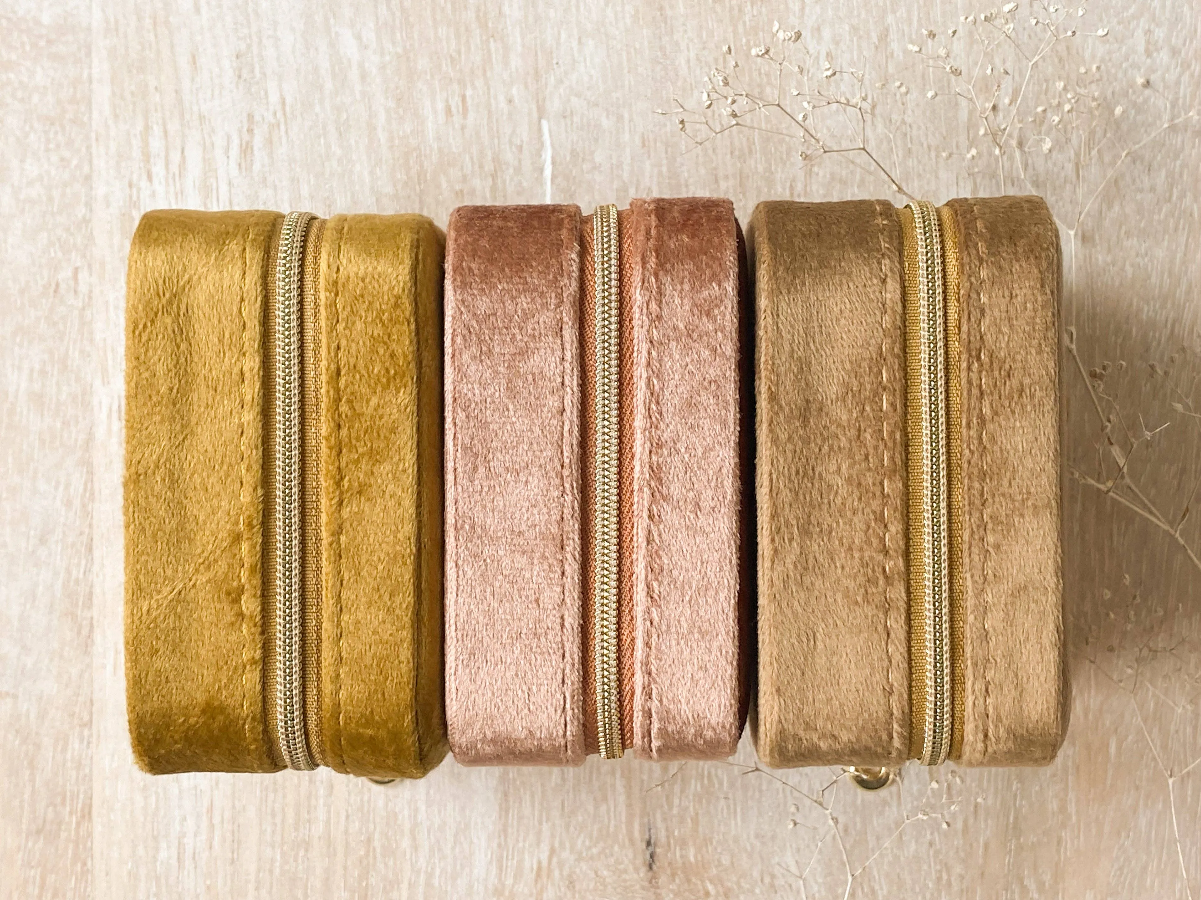 The Velveteen Jewlery   Box