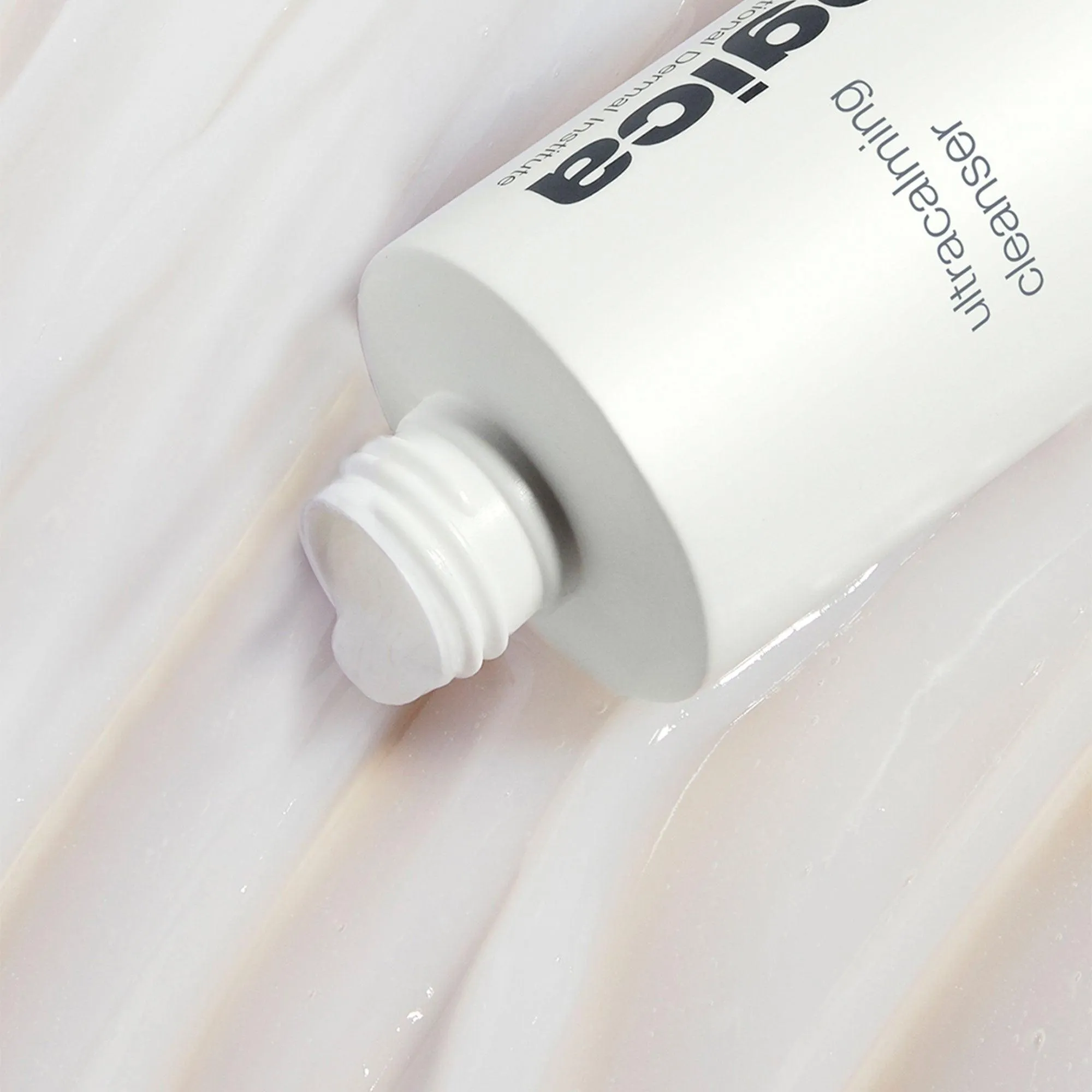 ultracalming cleanser 250ml