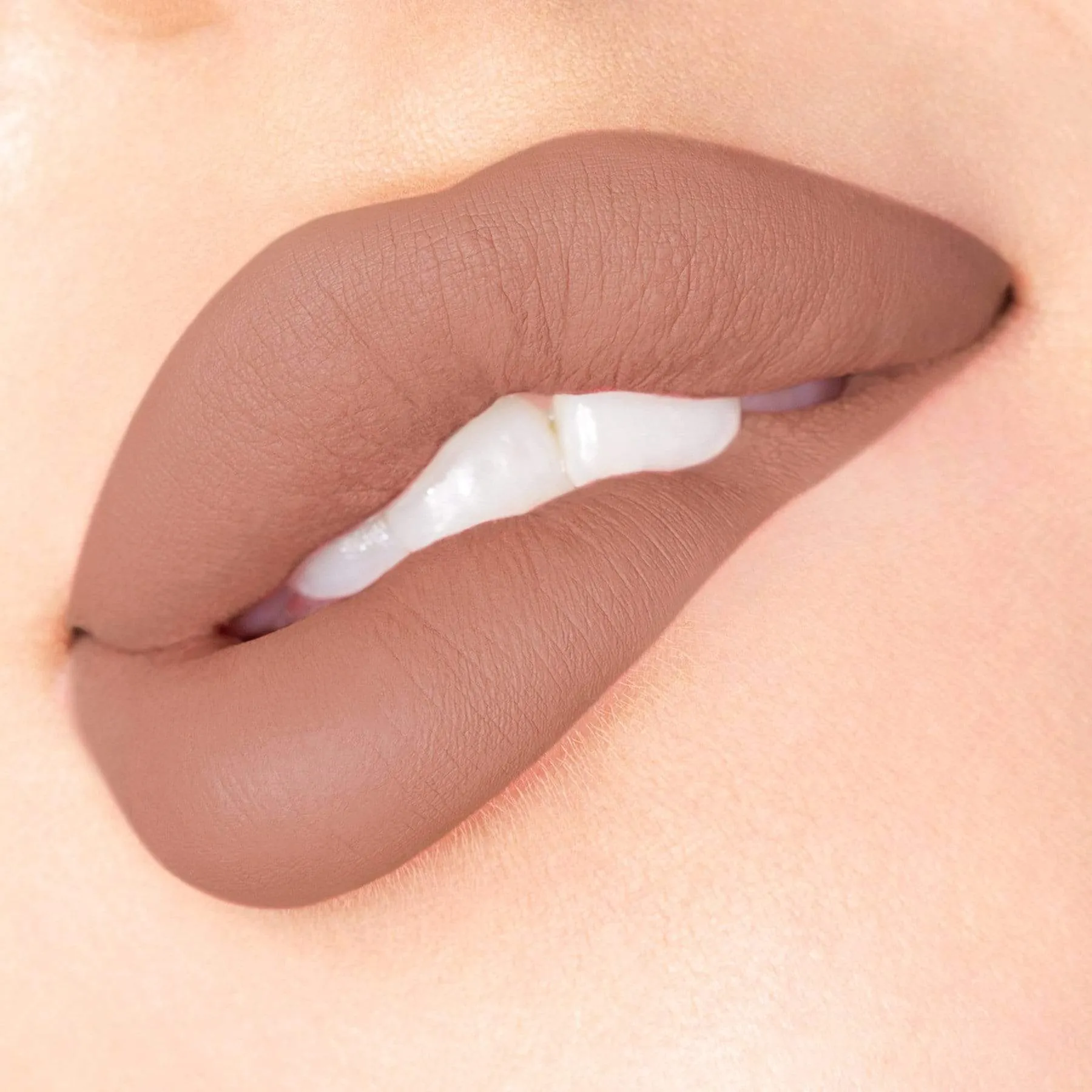 Velvet Matte 12hr Liquid Lip Mini 2. Burlesque
