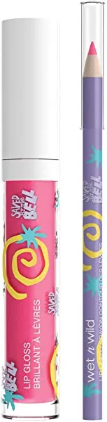 Wet n Wild Saved By The Bell 2-Piece Bayside Beauties Plumping Lip Kit, Lip Plumping Gloss and Lip Liner, High Shine Tinted Lip Gloss, Hydrating Lip Gloss Balm, Bubblegum Scent, Kelly, (1114540)
